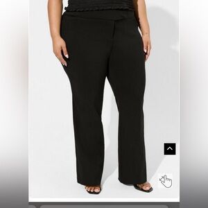 Trouser Relaxed Boot Millennial
Stretch High-Rise Pant